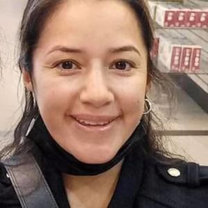 Meet your Posher, Maria